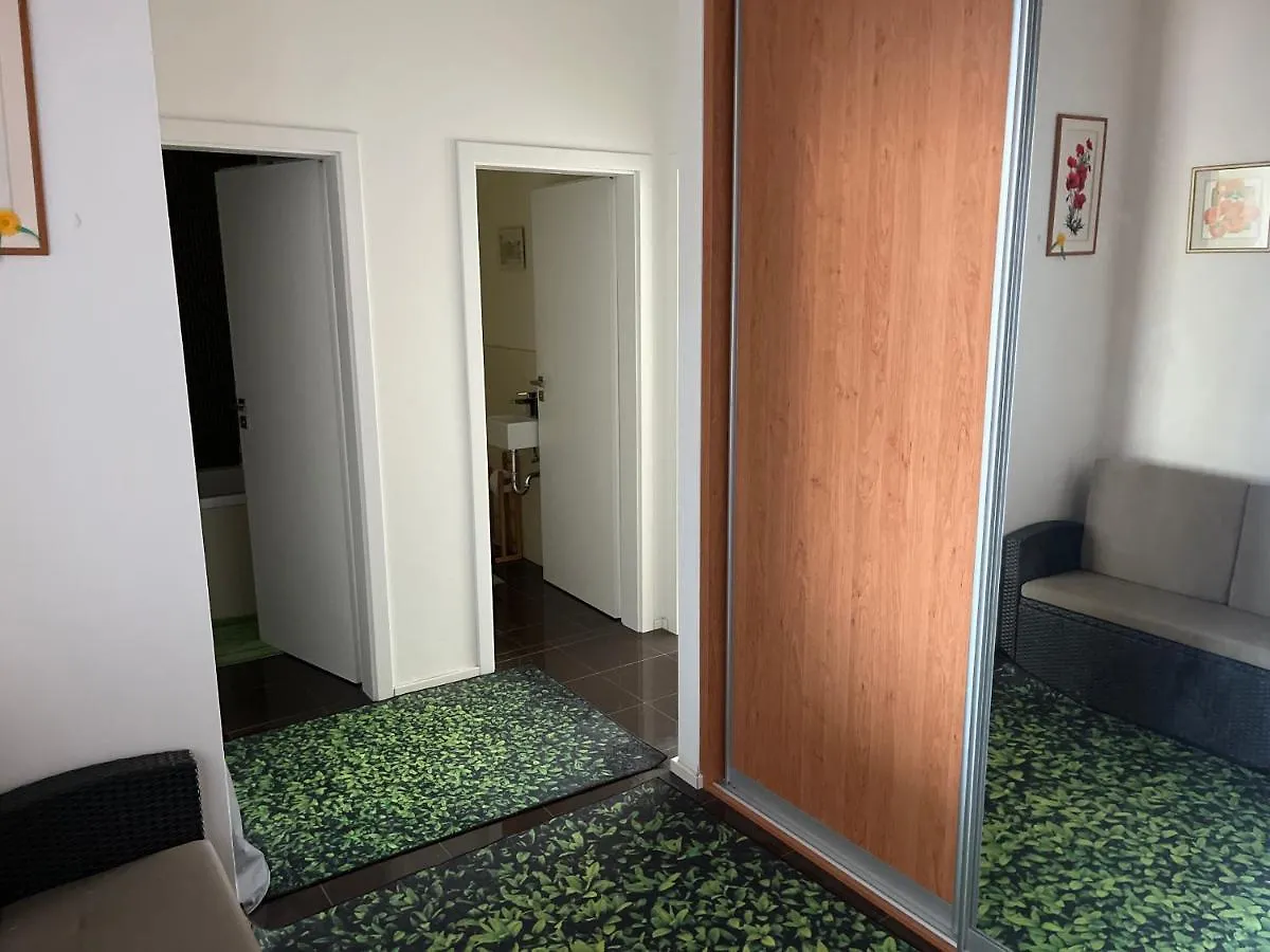 Luxusni Byt 2+Kk V Praze Apartment Prague 0*,